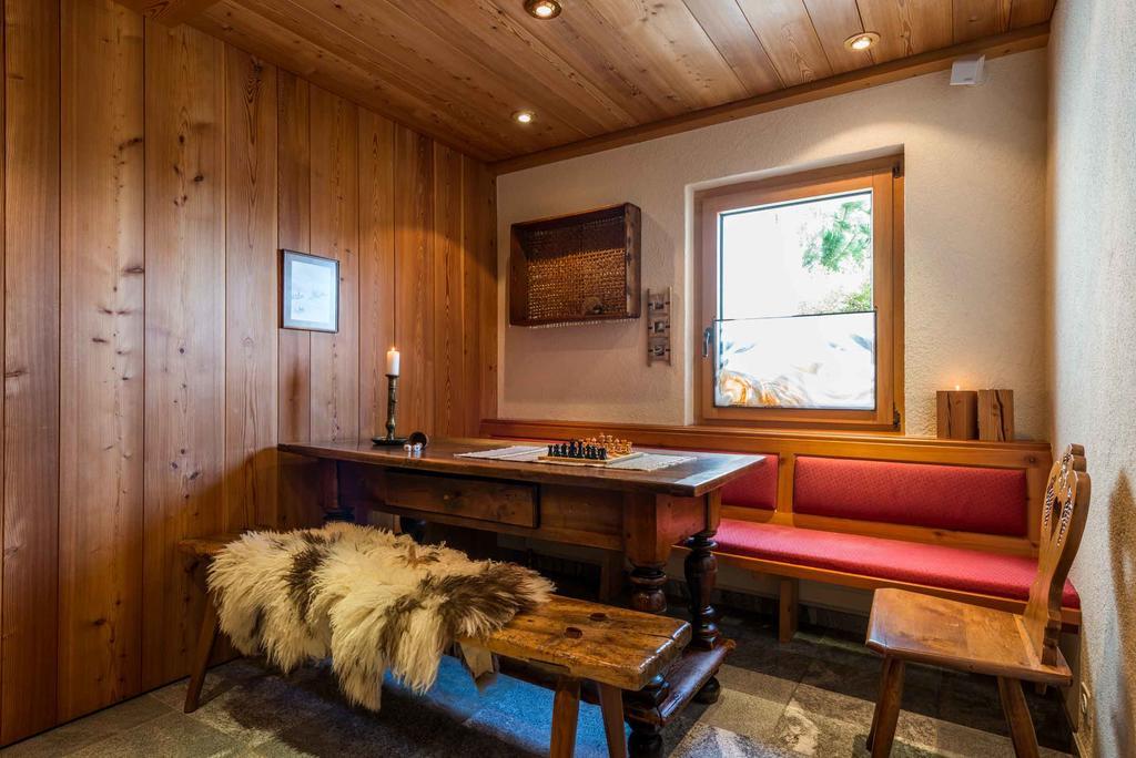 Swiss Chalet-Style Hotel Walliser Spycher Riederalp Exterior foto